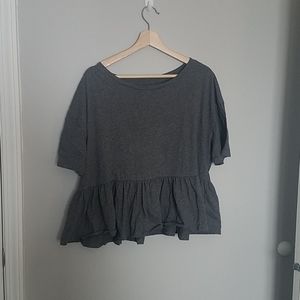 3 FOR $15!! GAP peplum t-shirt